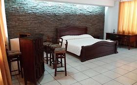 Hotel Puerta Del Sol
